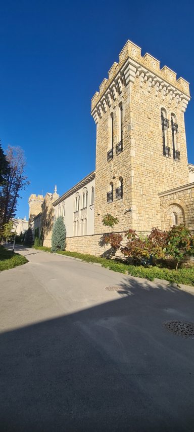 Hotel Chinka mit Strand